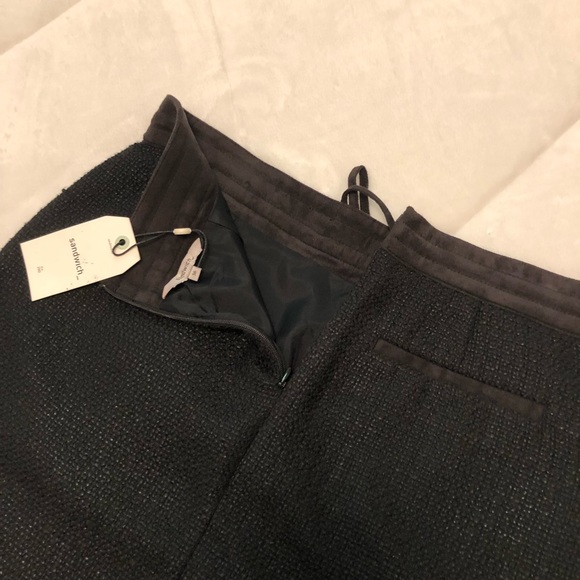 โซ๏ธ NWT Tweed Skirt โซ๏ธ - Picture 9 of 12